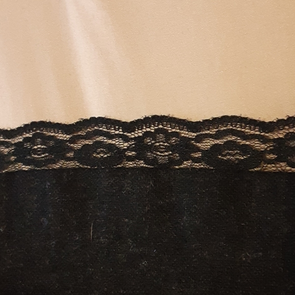 RW&CO Wool Womens Midi skirt with Lace hem - Picture 4 of 7